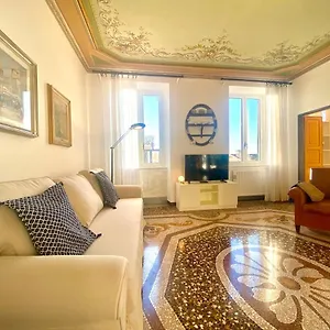 Casaviva-central Elegant In Camogli